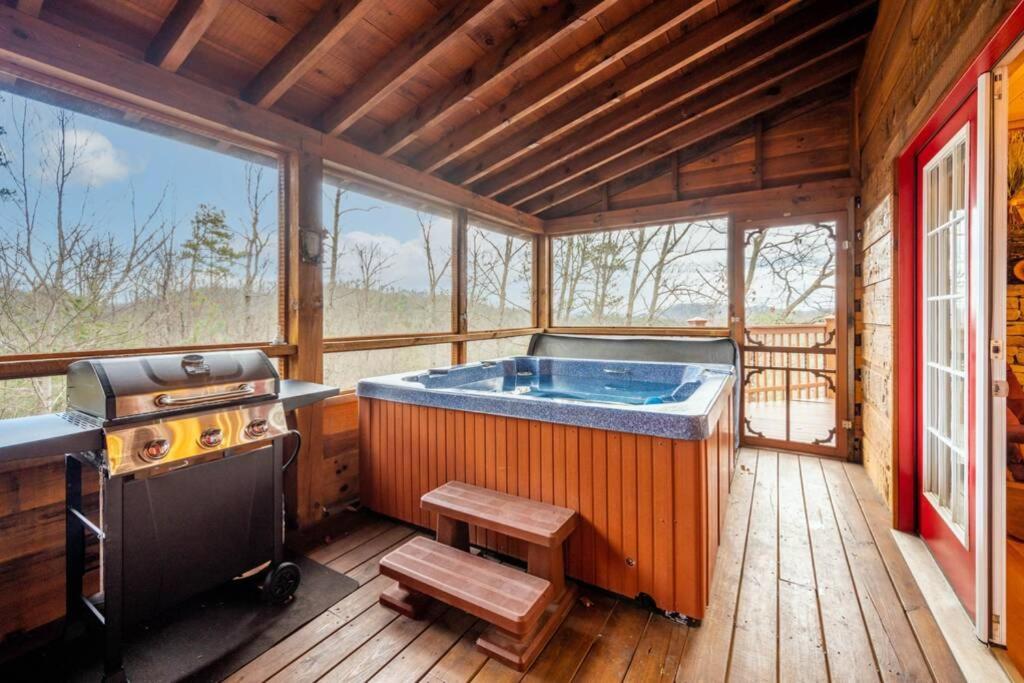 Over The Mountain - Smoky Mountain View Cabin Sevierville Exteriér fotografie