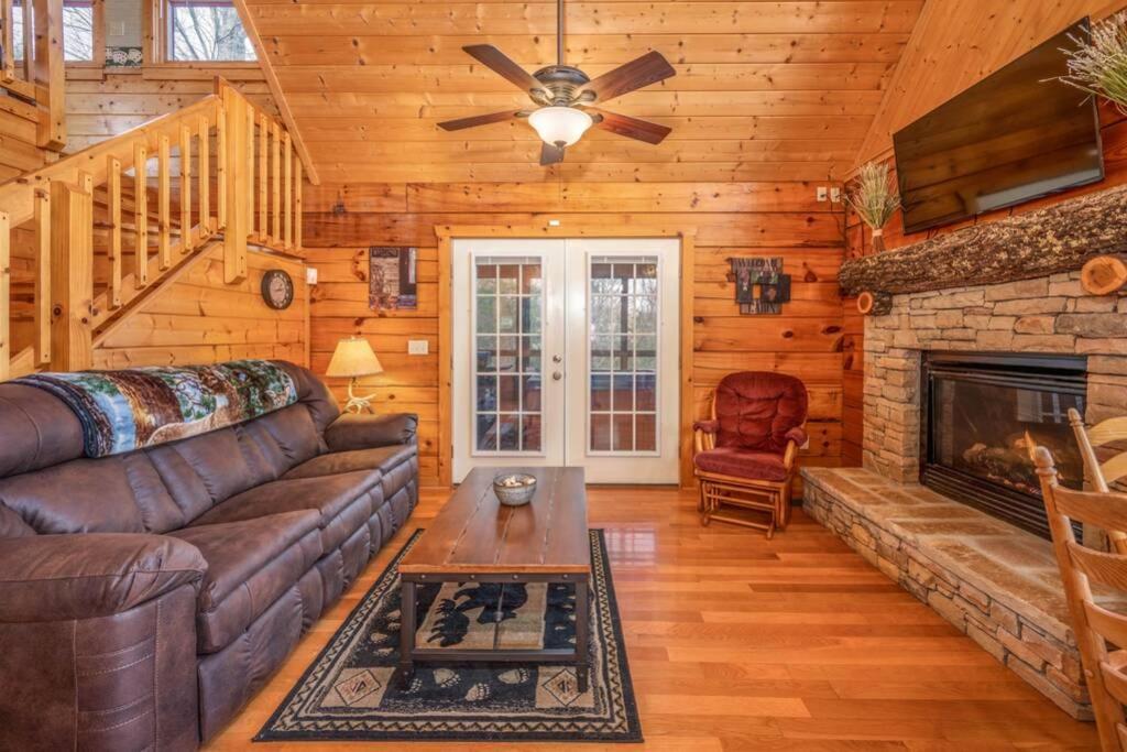 Over The Mountain - Smoky Mountain View Cabin Sevierville Exteriér fotografie